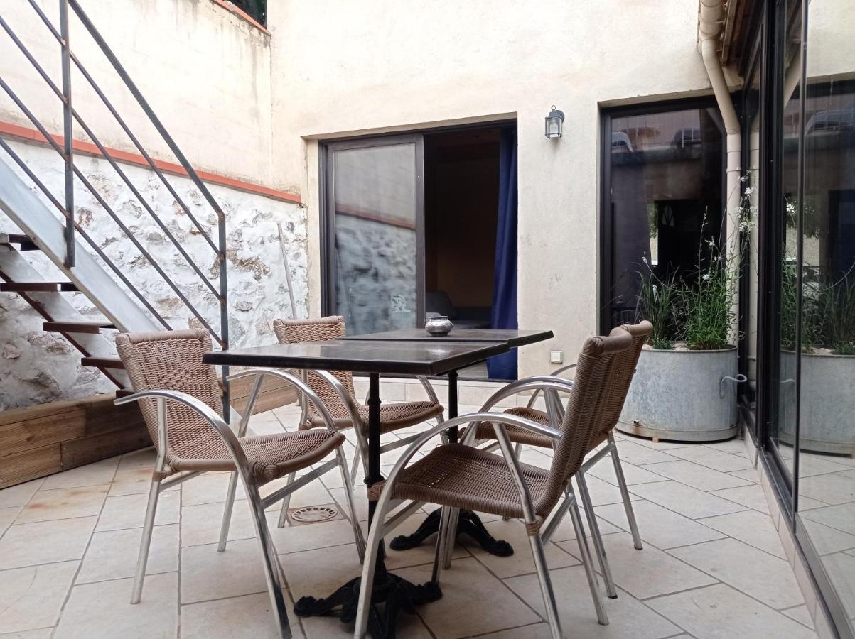 Maison De Charme Avec Patio Et Terrasse De Toit Estagel Exterior foto